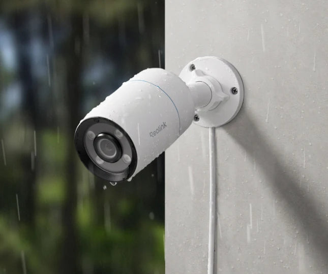 Reolink CX810 security camera product photo