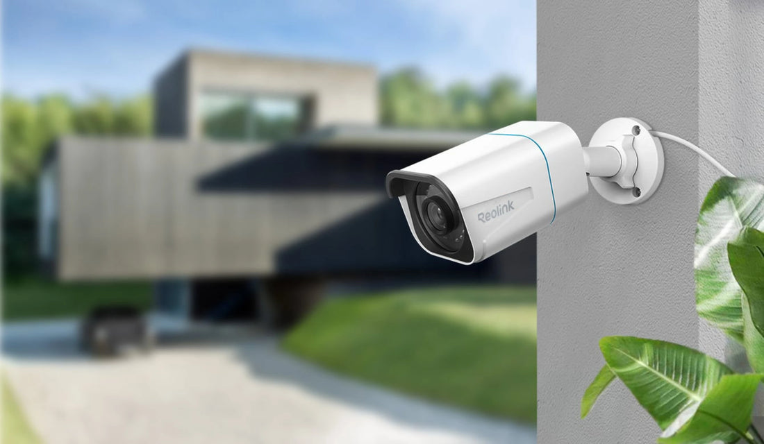 Reolink RLC-811A security camera product photo